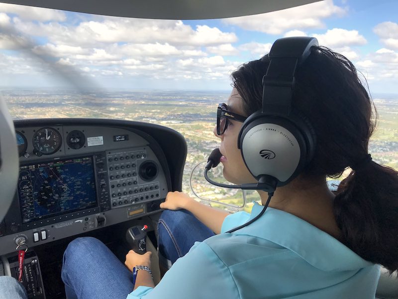 VPG aircraft and volunteers